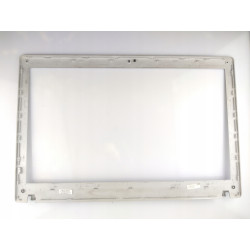 Samsung RV720 LCD screen frame bezel